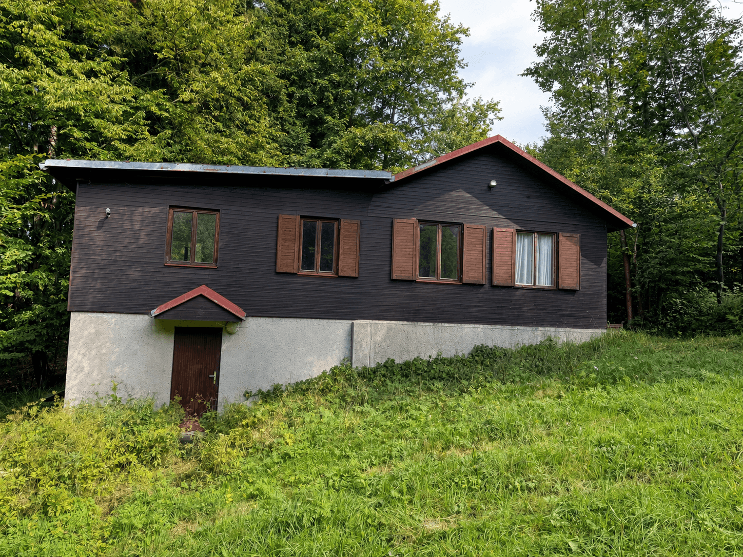 Predaj rekreačného objektu 78 m², pozemok 4.016 m², Pozděchov, Zlínský kraj Predaj rekreačného objektu 78 m², pozemok 4.016 m², Pozděchov, Zlínský kraj