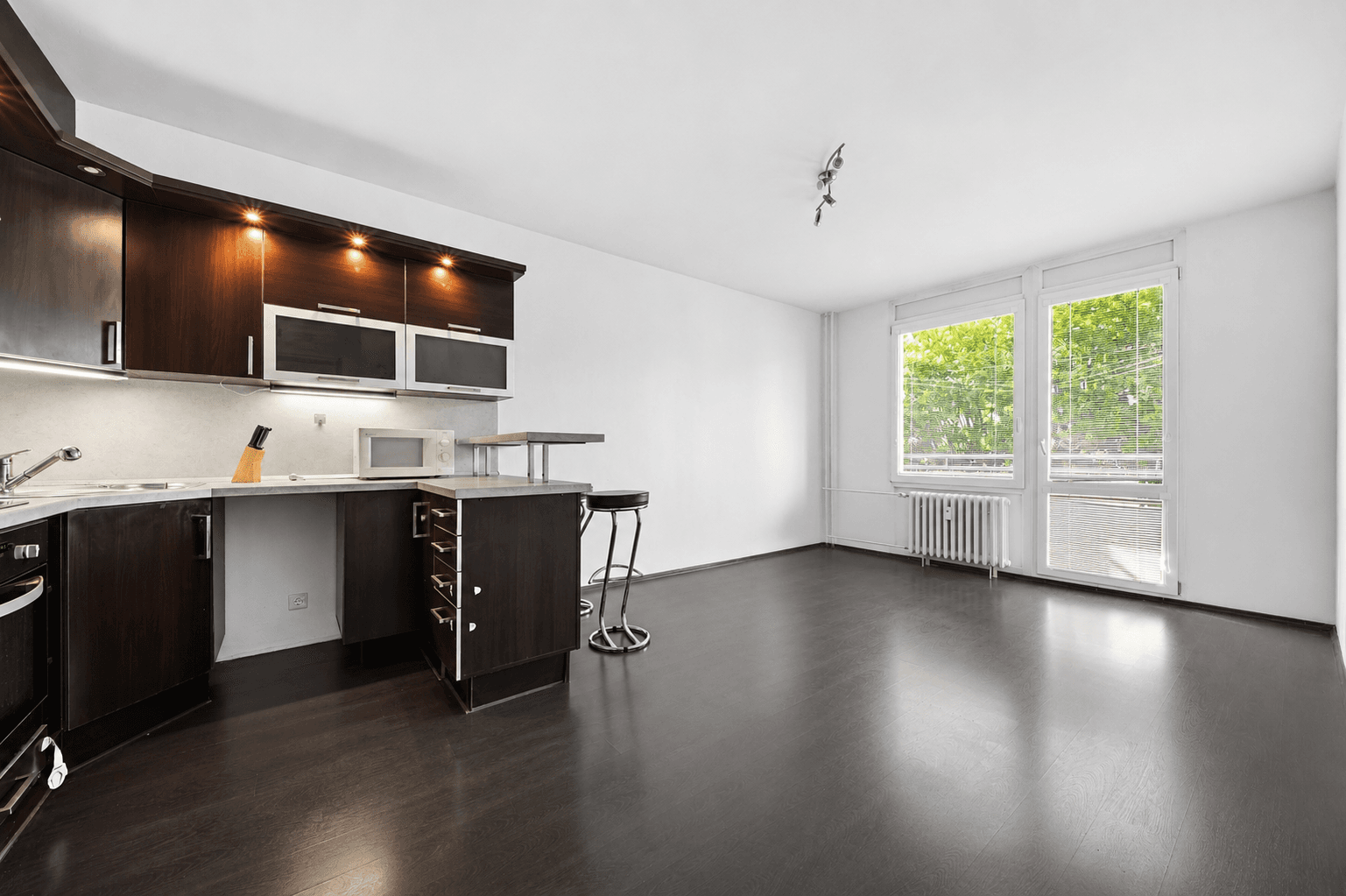 Predaj bytu 2-izbový 61 m², Mandysova, Hradec Králové, Královéhradecký kraj Predaj bytu 2-izbový 61 m², Mandysova, Hradec Králové, Královéhradecký kraj