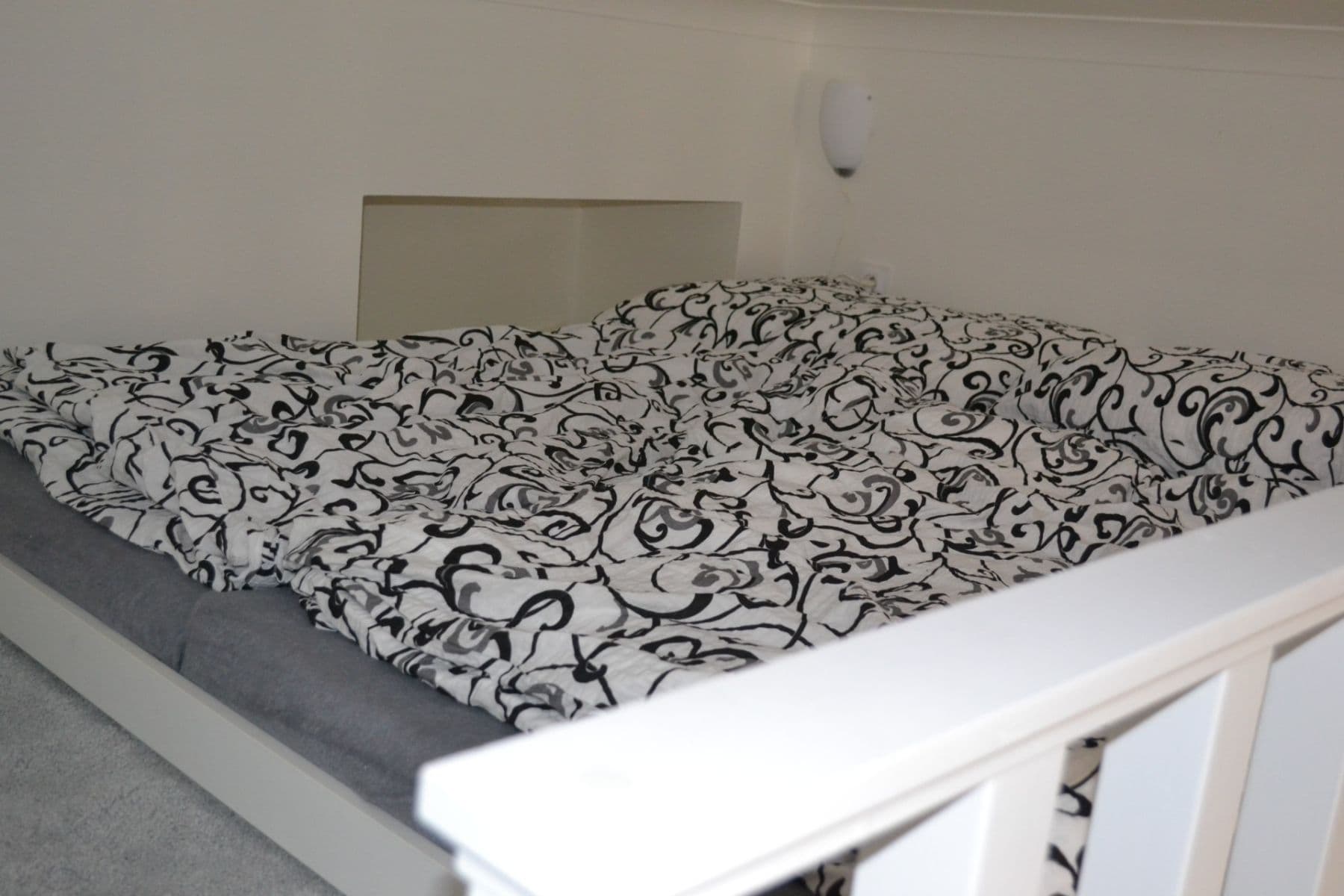 Prenájom bytu 1-izbový 28 m², Ovenecká, Praha, Praha Prenájom bytu 1-izbový 28 m², Ovenecká, Praha, Praha