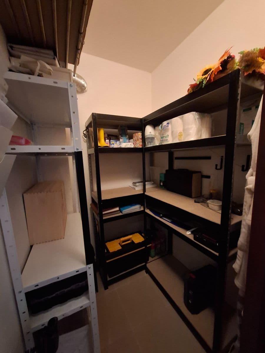 Prenájom bytu 3-izbový 75 m², Krajná, Ružinov, Bratislavský kraj Prenájom bytu 3-izbový 75 m², Krajná, Ružinov, Bratislavský kraj