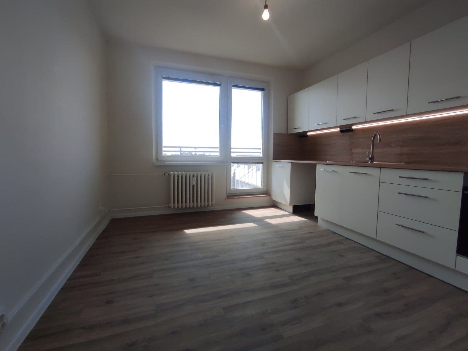 Prenájom bytu 3-izbový 67 m², Janského, Karviná, Moravskoslezský kraj Prenájom bytu 3-izbový 67 m², Janského, Karviná, Moravskoslezský kraj