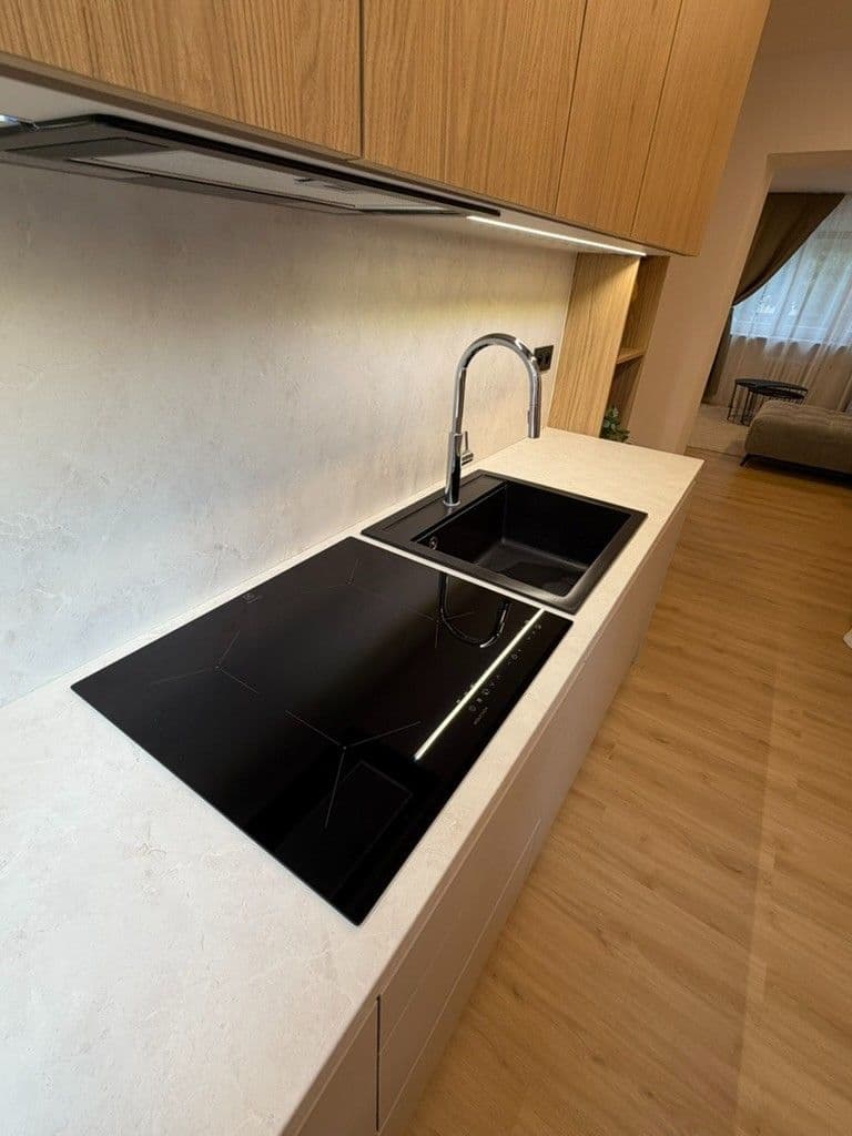 Predaj bytu 2-izbový 54 m², Vodárenská, Kladno, Středočeský kraj Predaj bytu 2-izbový 54 m², Vodárenská, Kladno, Středočeský kraj