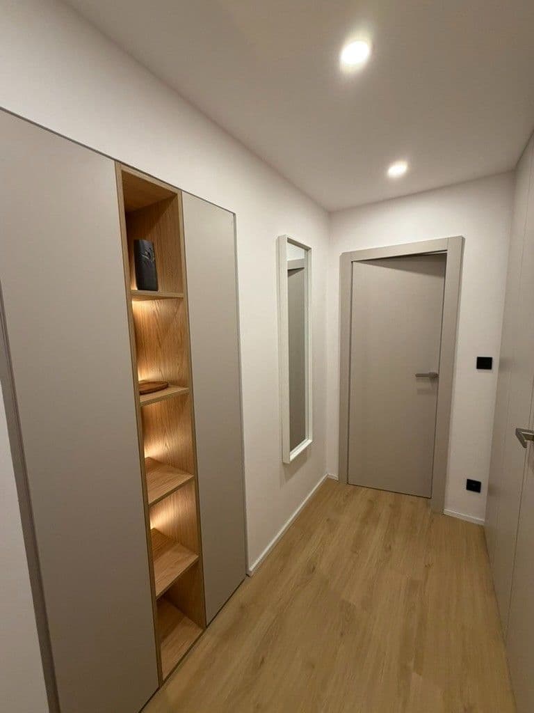 Predaj bytu 2-izbový 54 m², Vodárenská, Kladno, Středočeský kraj Predaj bytu 2-izbový 54 m², Vodárenská, Kladno, Středočeský kraj