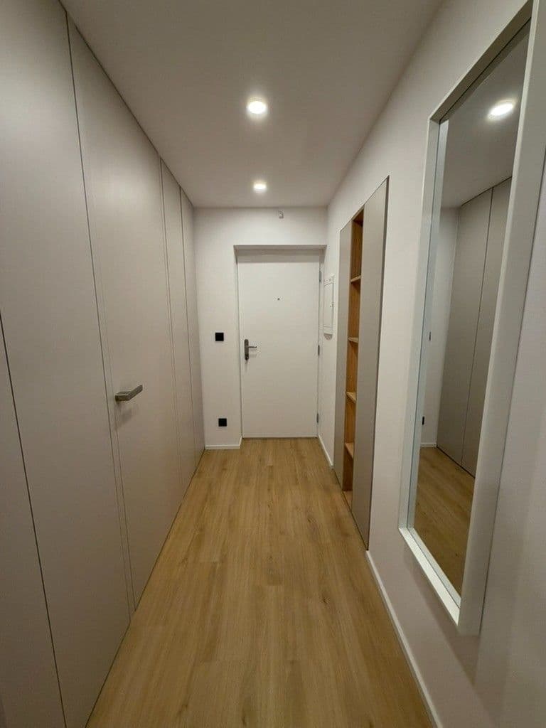 Predaj bytu 2-izbový 54 m², Vodárenská, Kladno, Středočeský kraj Predaj bytu 2-izbový 54 m², Vodárenská, Kladno, Středočeský kraj