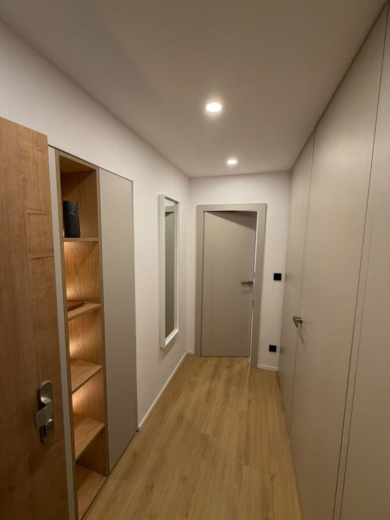 Predaj bytu 2-izbový 54 m², Vodárenská, Kladno, Středočeský kraj Predaj bytu 2-izbový 54 m², Vodárenská, Kladno, Středočeský kraj