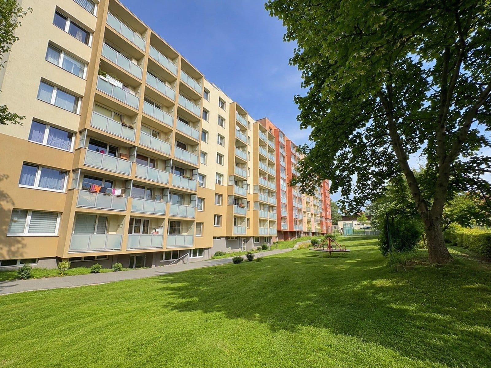 Prenájom bytu 3-izbový 77 m², K Hájku, Frýdek-Místek, Moravskoslezský kraj Prenájom bytu 3-izbový 77 m², K Hájku, Frýdek-Místek, Moravskoslezský kraj