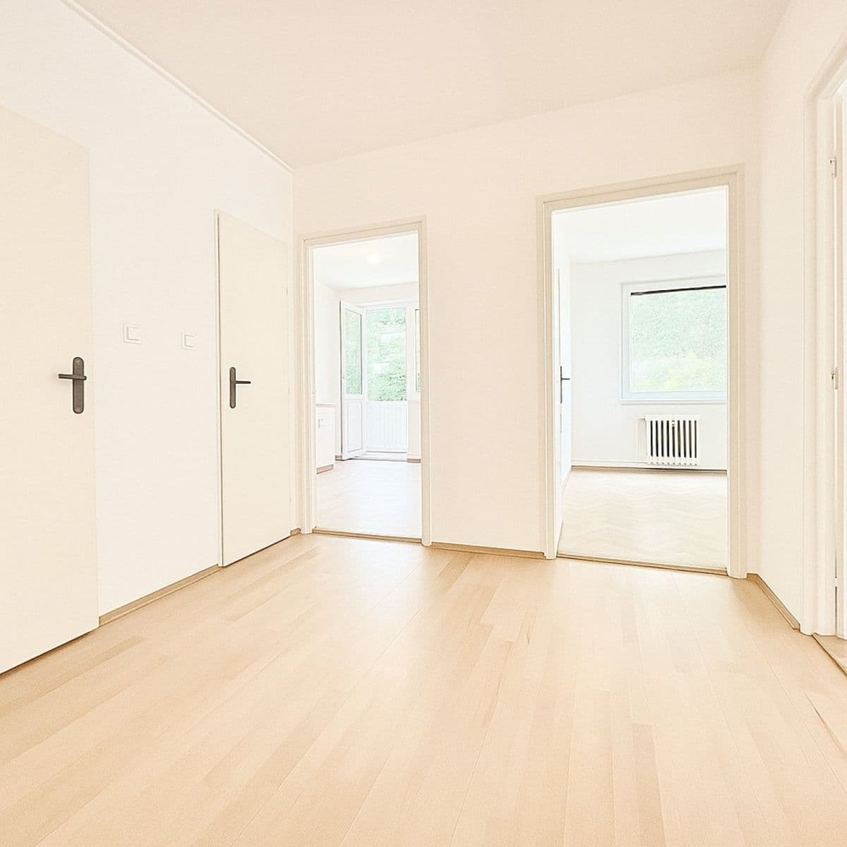 Prenájom bytu 3-izbový 66 m², Československé armády, Frýdek-Místek, Moravskoslezský kraj Prenájom bytu 3-izbový 66 m², Československé armády, Frýdek-Místek, Moravskoslezský kraj