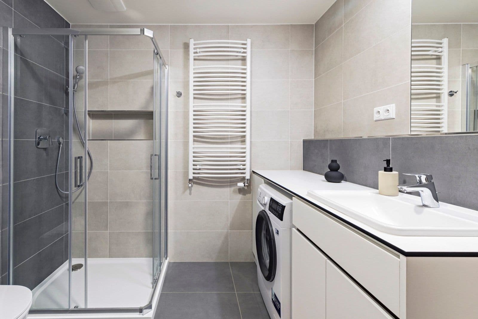 Prenájom bytu 2-izbový 54 m², U Pergamenky, Praha, Praha Prenájom bytu 2-izbový 54 m², U Pergamenky, Praha, Praha