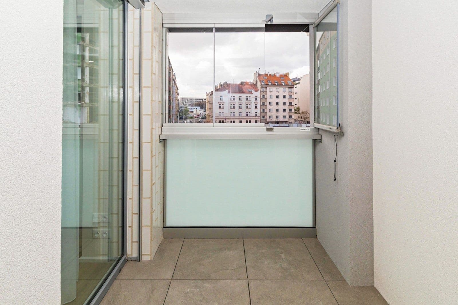 Prenájom bytu 1-izbový 36 m², Vrbenského, Praha, Praha Prenájom bytu 1-izbový 36 m², Vrbenského, Praha, Praha