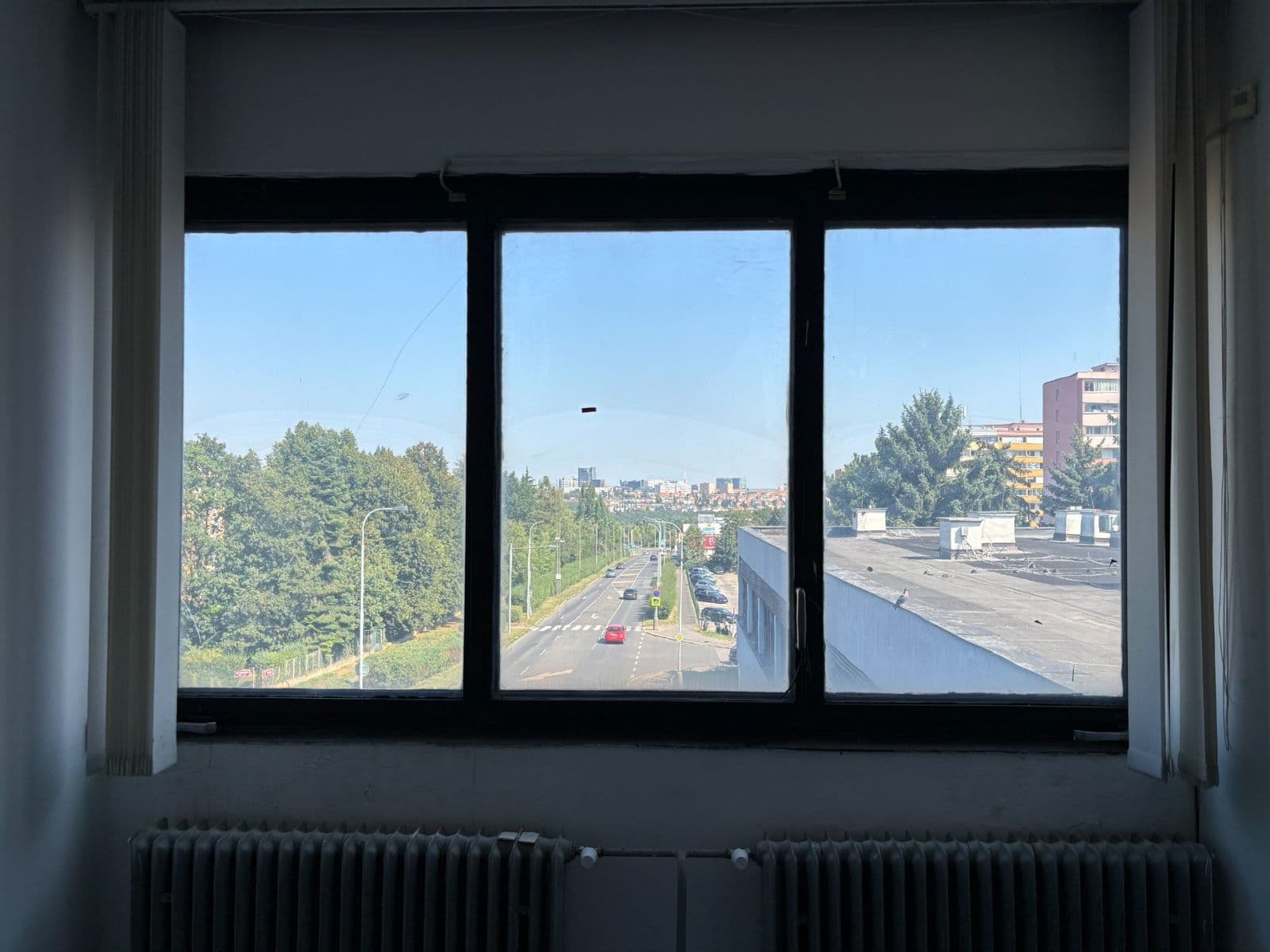 Prenájom kancelárie 20 m², Štúrova, Praha, Praha Prenájom kancelárie 20 m², Štúrova, Praha, Praha