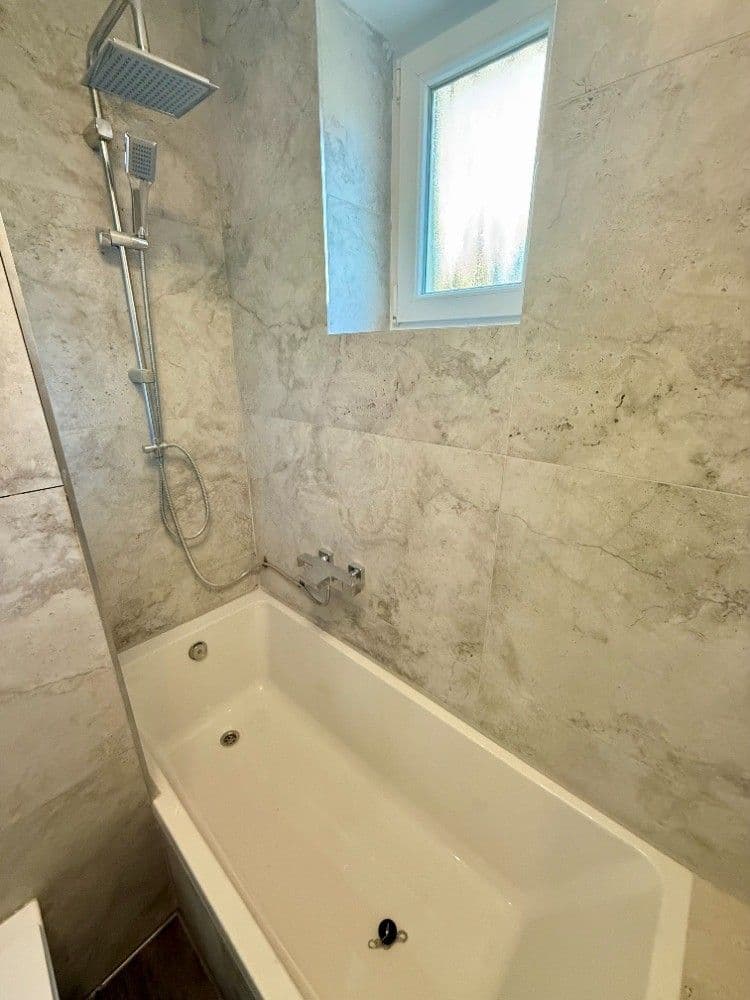 Prenájom bytu 1-izbový 26 m², Herbenova, Ústí nad Labem, Ústecký kraj Prenájom bytu 1-izbový 26 m², Herbenova, Ústí nad Labem, Ústecký kraj