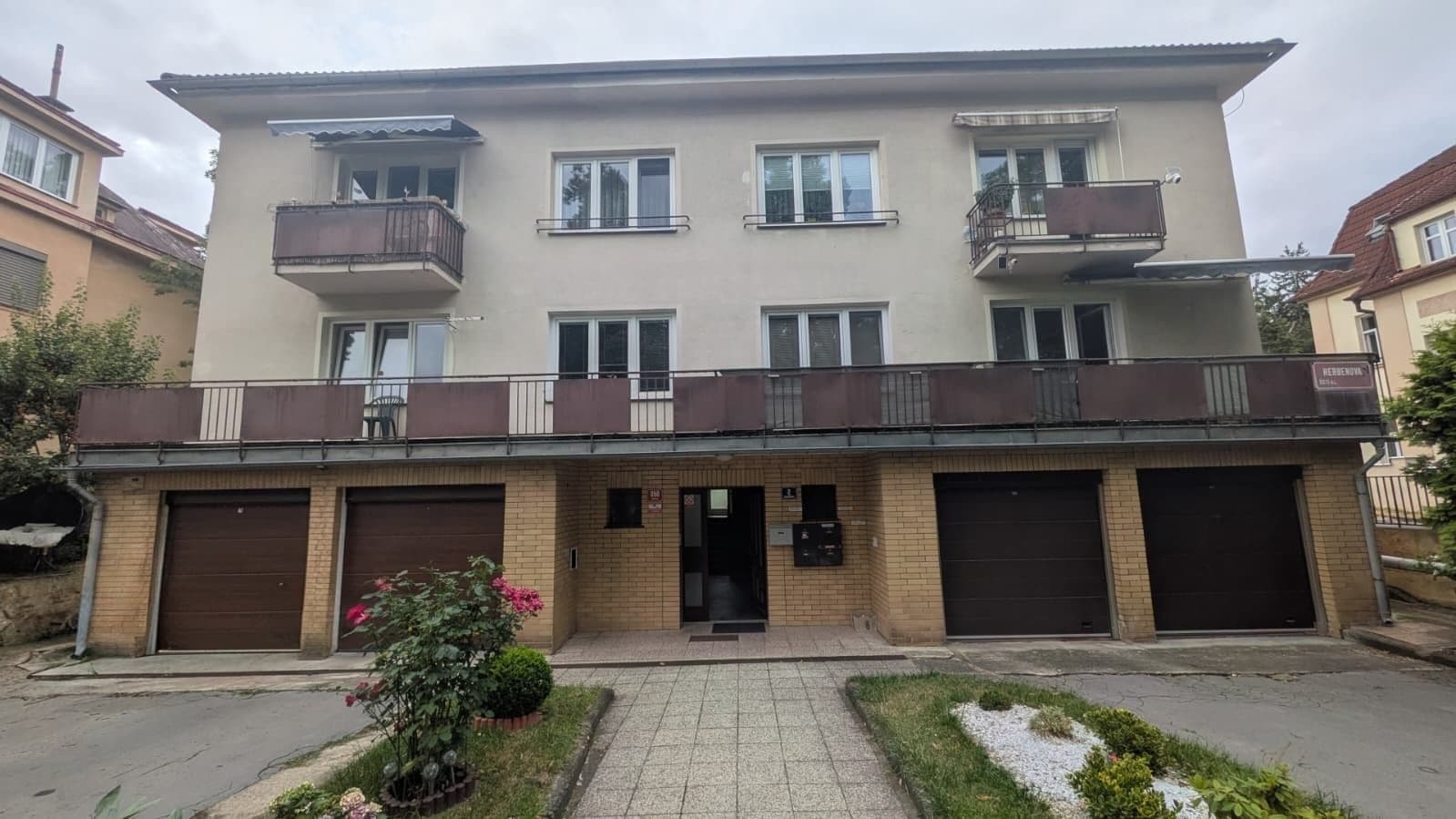 Prenájom bytu 1-izbový 26 m², Herbenova, Ústí nad Labem, Ústecký kraj Prenájom bytu 1-izbový 26 m², Herbenova, Ústí nad Labem, Ústecký kraj