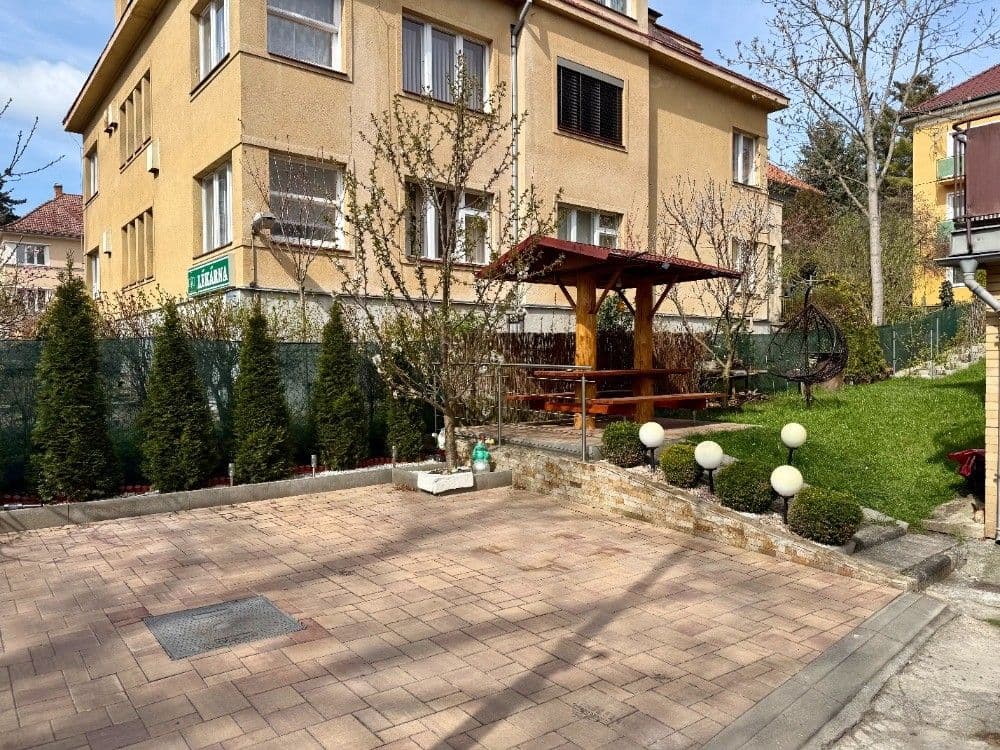 Prenájom bytu 1-izbový 26 m², Herbenova, Ústí nad Labem, Ústecký kraj Prenájom bytu 1-izbový 26 m², Herbenova, Ústí nad Labem, Ústecký kraj