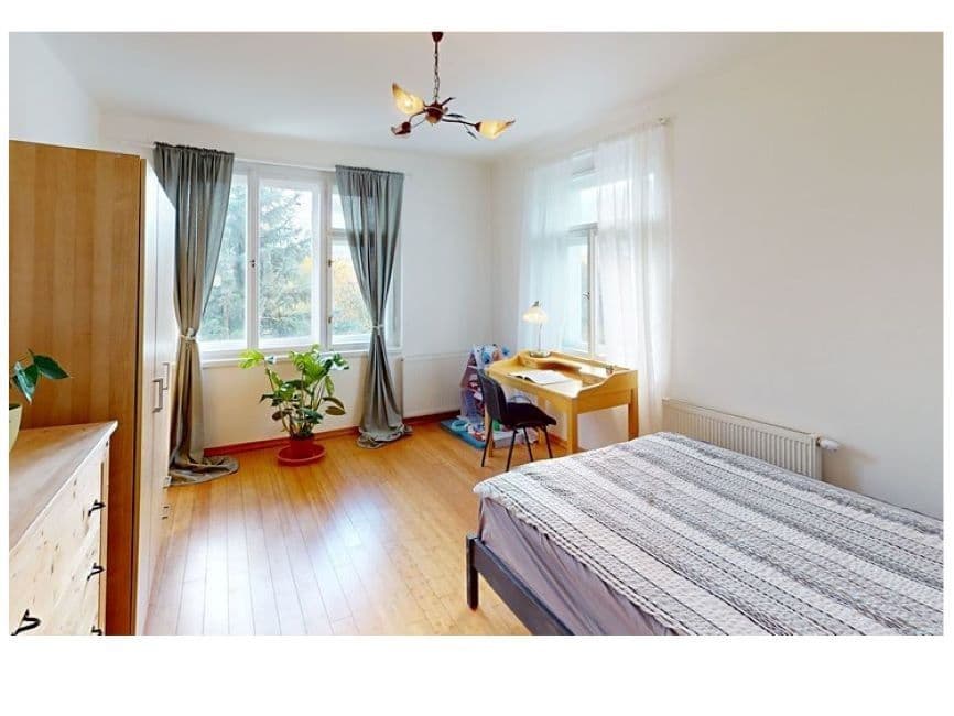 Predaj domu 240 m², pozemok 8.000 m², Velvary, Středočeský kraj Predaj domu 240 m², pozemok 8.000 m², Velvary, Středočeský kraj