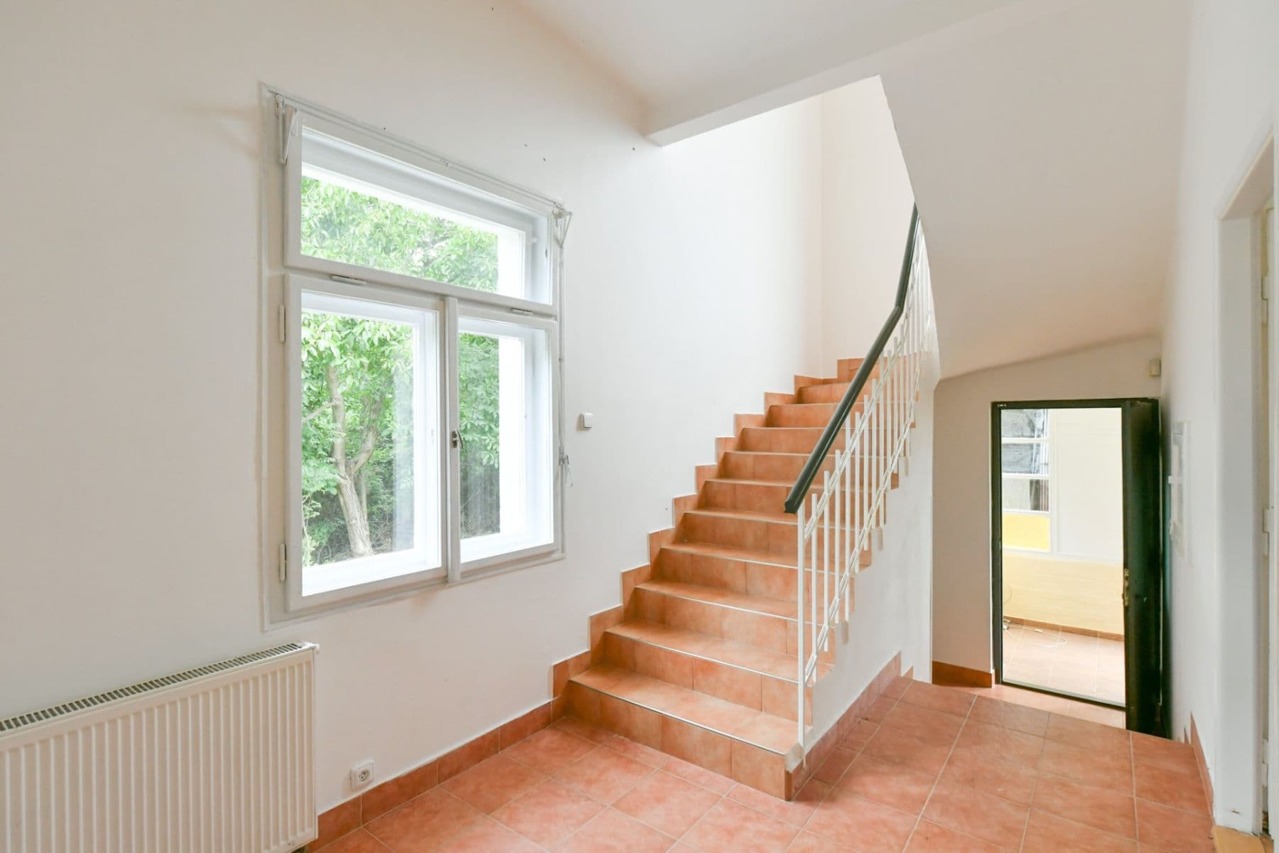 Predaj domu 240 m², pozemok 8.000 m², Velvary, Středočeský kraj Predaj domu 240 m², pozemok 8.000 m², Velvary, Středočeský kraj