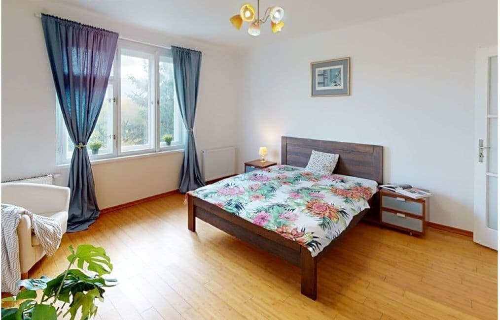 Predaj domu 240 m², pozemok 8.000 m², Velvary, Středočeský kraj Predaj domu 240 m², pozemok 8.000 m², Velvary, Středočeský kraj