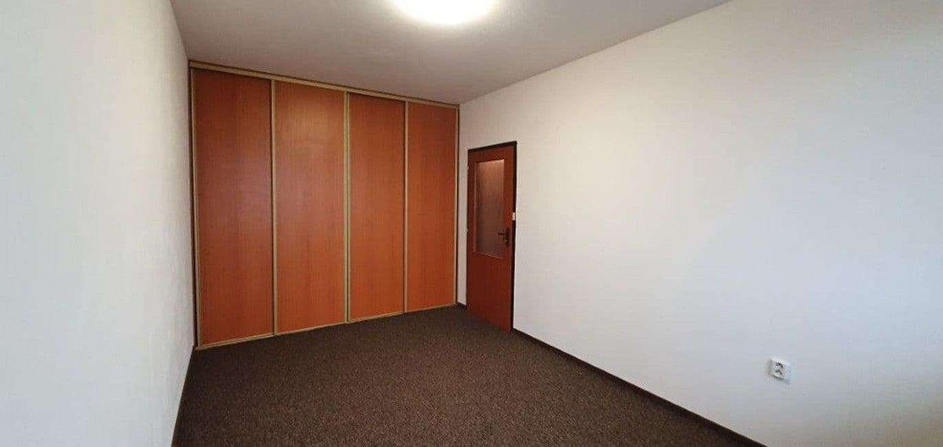 Prenájom bytu 2-izbový 40 m², Brněnská, Česká Lípa, Liberecký kraj Prenájom bytu 2-izbový 40 m², Brněnská, Česká Lípa, Liberecký kraj