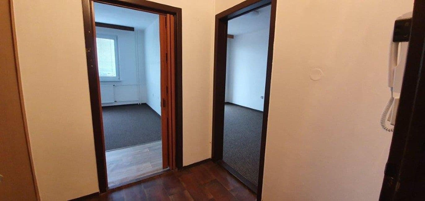 Prenájom bytu 2-izbový 40 m², Brněnská, Česká Lípa, Liberecký kraj Prenájom bytu 2-izbový 40 m², Brněnská, Česká Lípa, Liberecký kraj