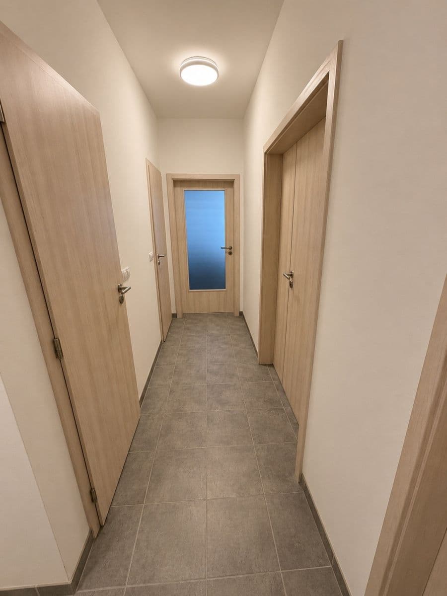 Prenájom bytu 3-izbový 68 m², Emy Destinové, Jinočany, Středočeský kraj Prenájom bytu 3-izbový 68 m², Emy Destinové, Jinočany, Středočeský kraj
