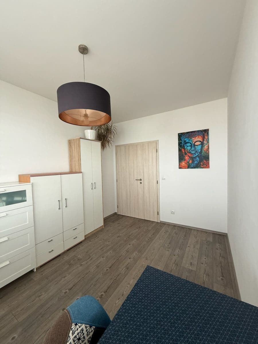 Prenájom bytu 3-izbový 68 m², Emy Destinové, Jinočany, Středočeský kraj Prenájom bytu 3-izbový 68 m², Emy Destinové, Jinočany, Středočeský kraj
