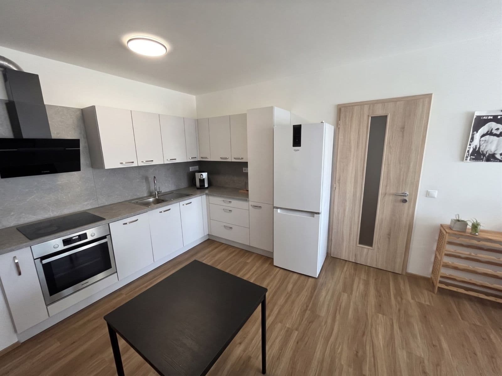 Prenájom bytu 2-izbový 47 m², 17. listopadu, Jihlava, Kraj Vysočina Prenájom bytu 2-izbový 47 m², 17. listopadu, Jihlava, Kraj Vysočina