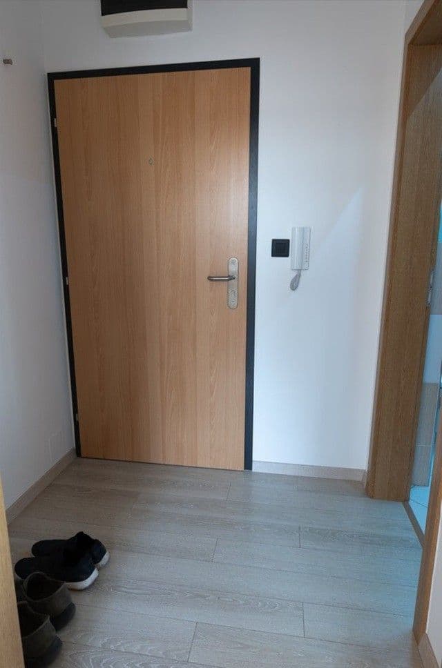 Predaj bytu 1-izbový 35 m², Žitná, Hostivice, Středočeský kraj Predaj bytu 1-izbový 35 m², Žitná, Hostivice, Středočeský kraj