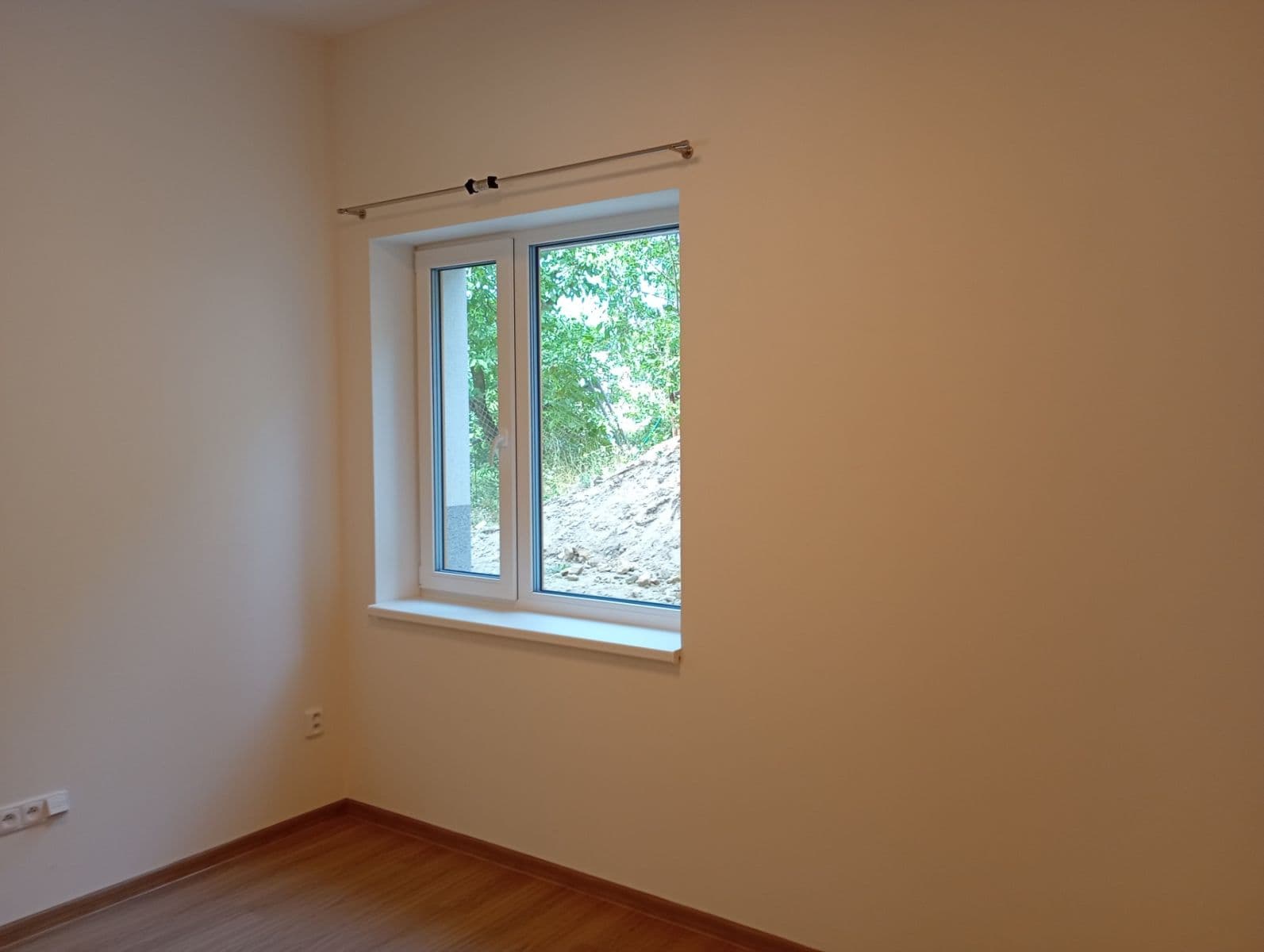 Prenájom bytu 3-izbový 66 m², Libušino údolí, Brno, Jihomoravský kraj Prenájom bytu 3-izbový 66 m², Libušino údolí, Brno, Jihomoravský kraj