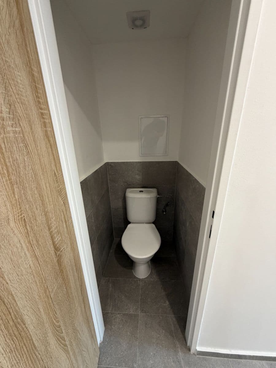 Prenájom bytu 3-izbový 55 m², Velká Hradební, Ústí nad Labem, Ústecký kraj Prenájom bytu 3-izbový 55 m², Velká Hradební, Ústí nad Labem, Ústecký kraj