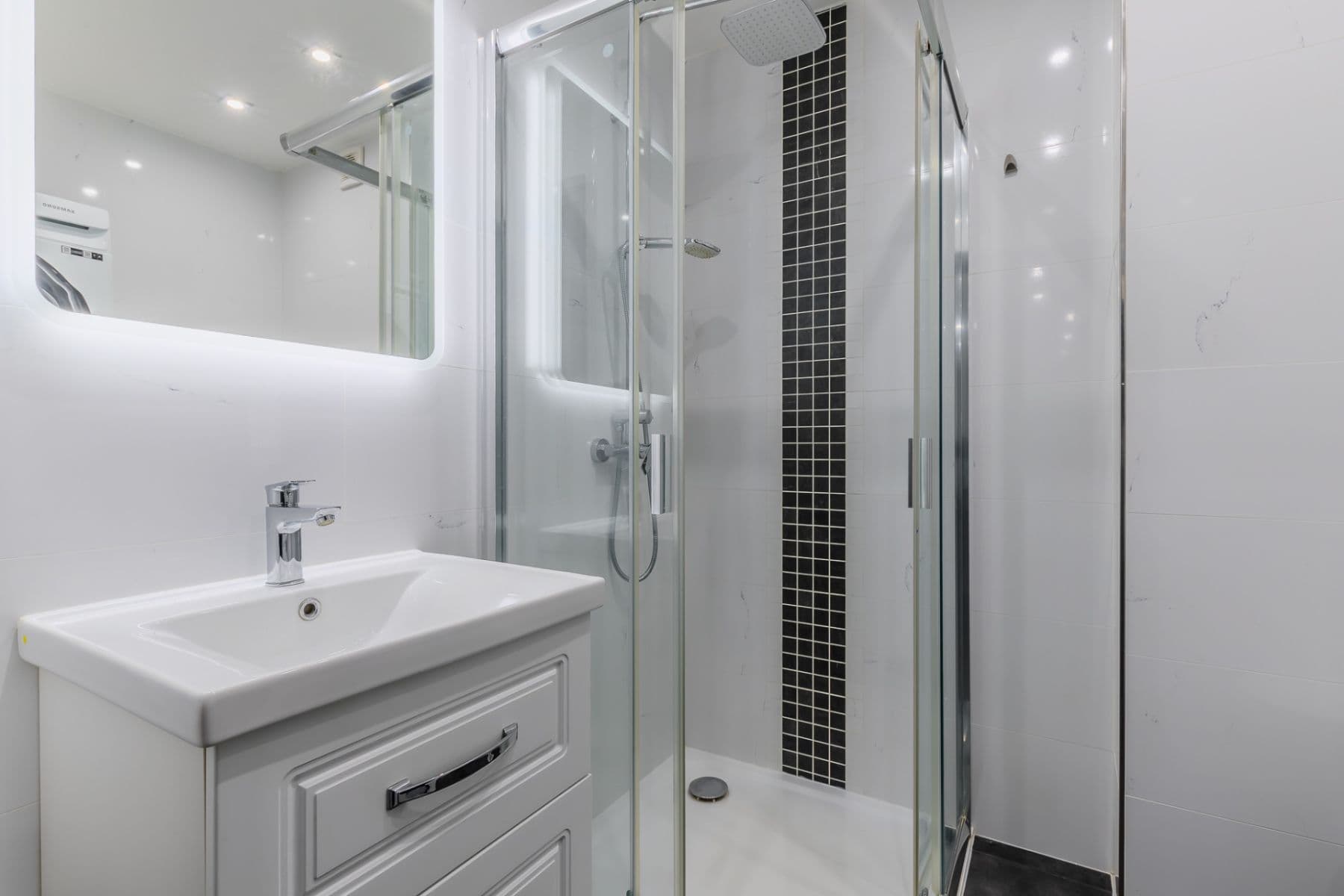 Prenájom bytu 2-izbový 67 m², gen. Píky, Kladno, Středočeský kraj Prenájom bytu 2-izbový 67 m², gen. Píky, Kladno, Středočeský kraj