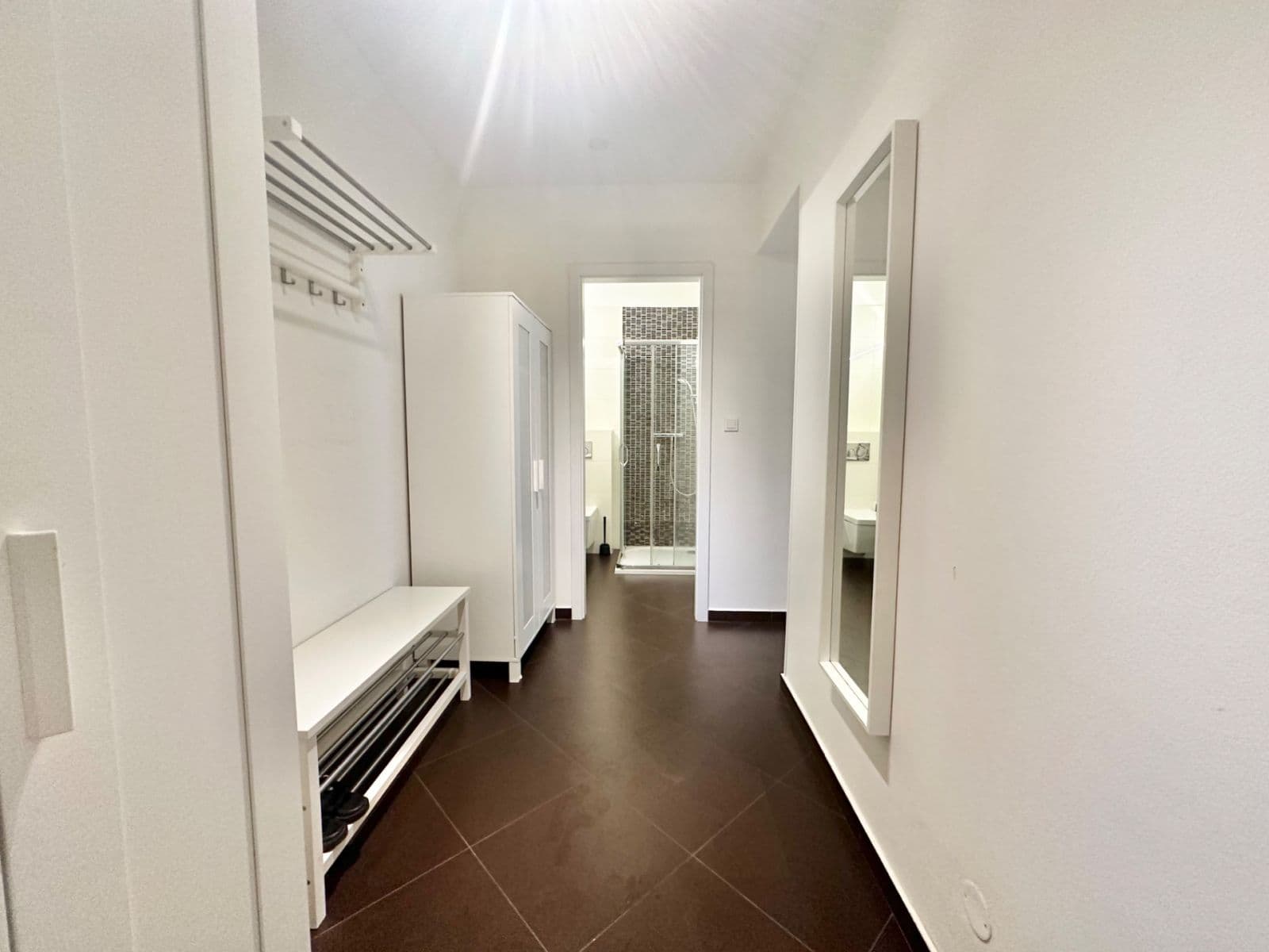 Prenájom bytu 1-izbový 37 m², Šimáčkova, Praha, Praha Prenájom bytu 1-izbový 37 m², Šimáčkova, Praha, Praha