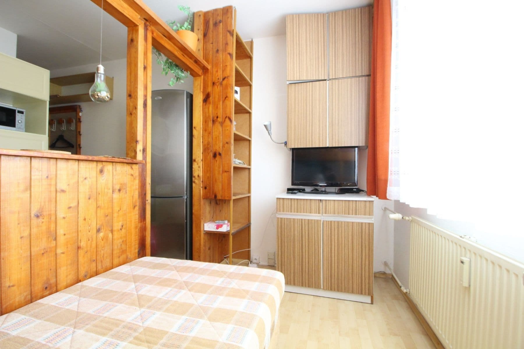 Prenájom bytu 2-izbový 42 m², Na Radosti, Praha, Praha Prenájom bytu 2-izbový 42 m², Na Radosti, Praha, Praha