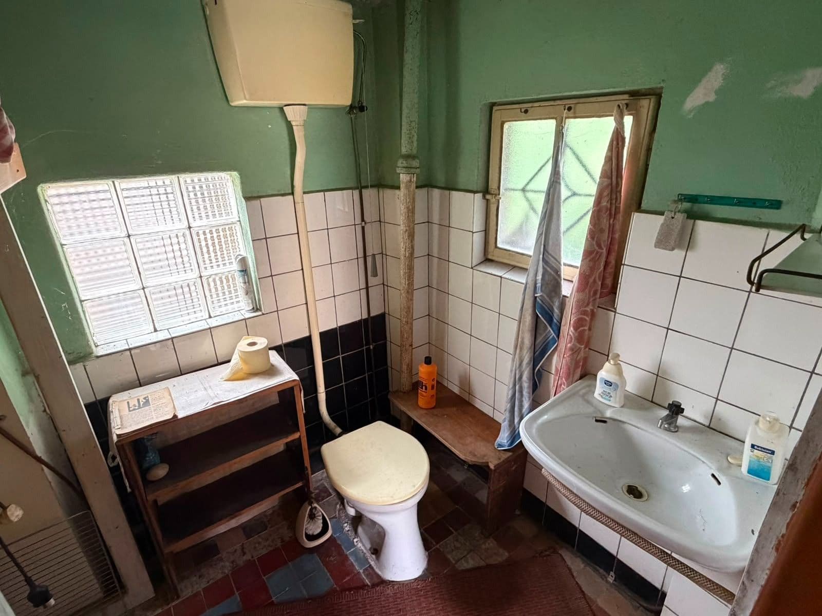Predaj rekreačného objektu 51 m², pozemok 400 m², K Vodojemu, Hradištko, Středočeský kraj Predaj rekreačného objektu 51 m², pozemok 400 m², K Vodojemu, Hradištko, Středočeský kraj