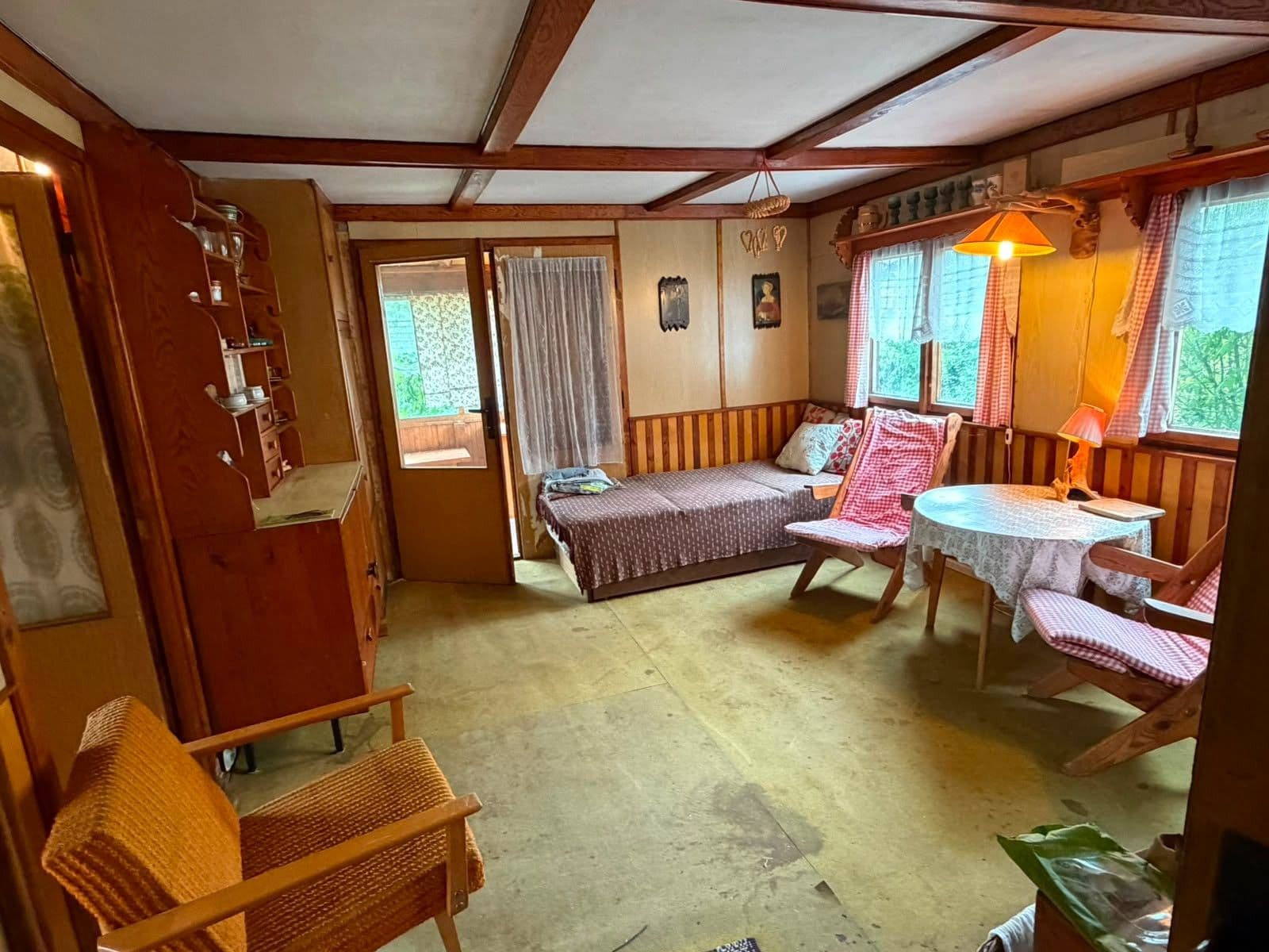Predaj rekreačného objektu 51 m², pozemok 400 m², K Vodojemu, Hradištko, Středočeský kraj Predaj rekreačného objektu 51 m², pozemok 400 m², K Vodojemu, Hradištko, Středočeský kraj