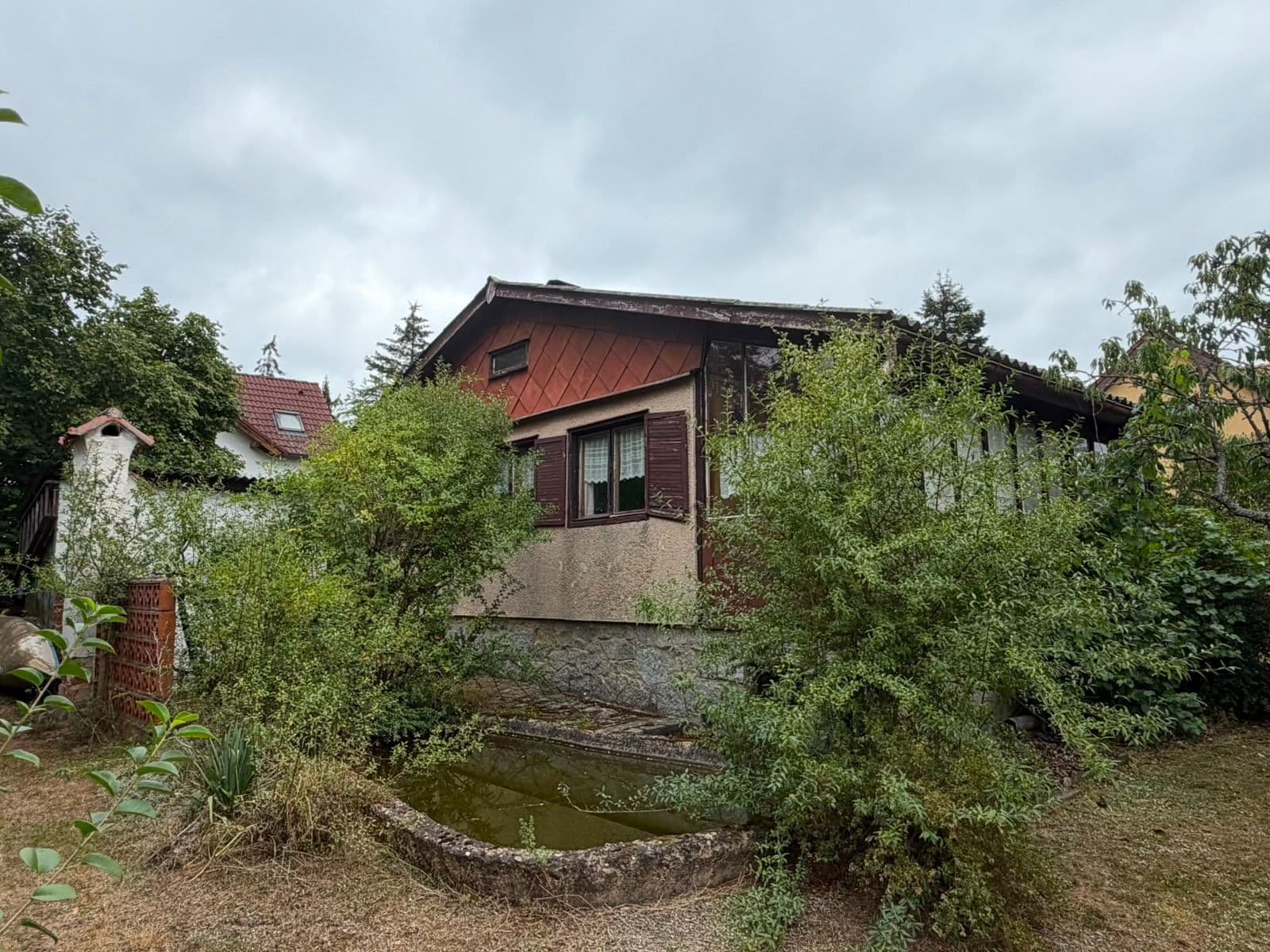 Predaj rekreačného objektu 51 m², pozemok 400 m², K Vodojemu, Hradištko, Středočeský kraj Predaj rekreačného objektu 51 m², pozemok 400 m², K Vodojemu, Hradištko, Středočeský kraj