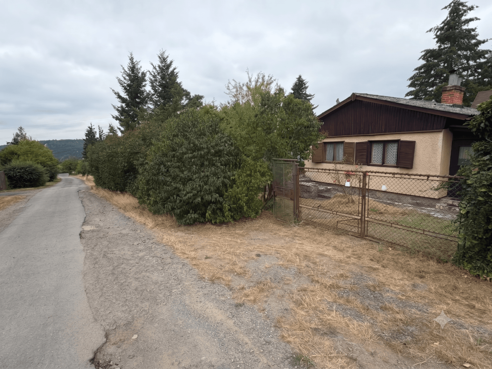 Predaj rekreačného objektu 51 m², pozemok 400 m², K Vodojemu, Hradištko, Středočeský kraj Predaj rekreačného objektu 51 m², pozemok 400 m², K Vodojemu, Hradištko, Středočeský kraj