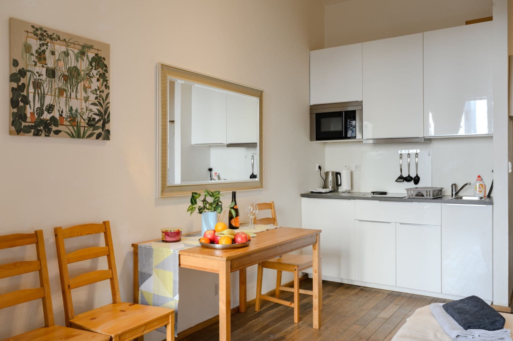 Prenájom bytu 1-izbový 37 m², U Studánky, Praha, Praha Prenájom bytu 1-izbový 37 m², U Studánky, Praha, Praha