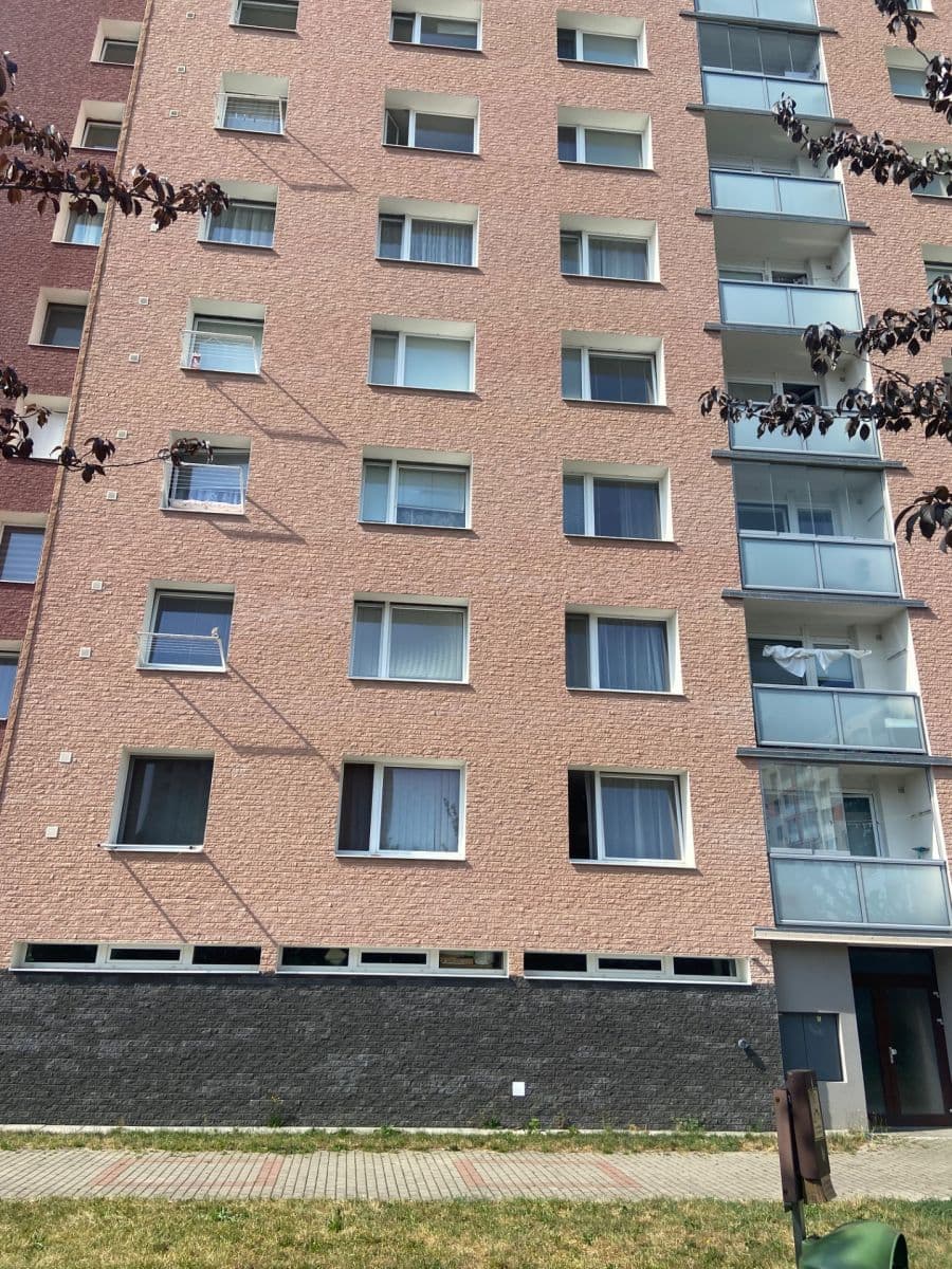 Predaj bytu 1-izbový 52 m², Jana Zajíce, Pardubice, Pardubický kraj Predaj bytu 1-izbový 52 m², Jana Zajíce, Pardubice, Pardubický kraj