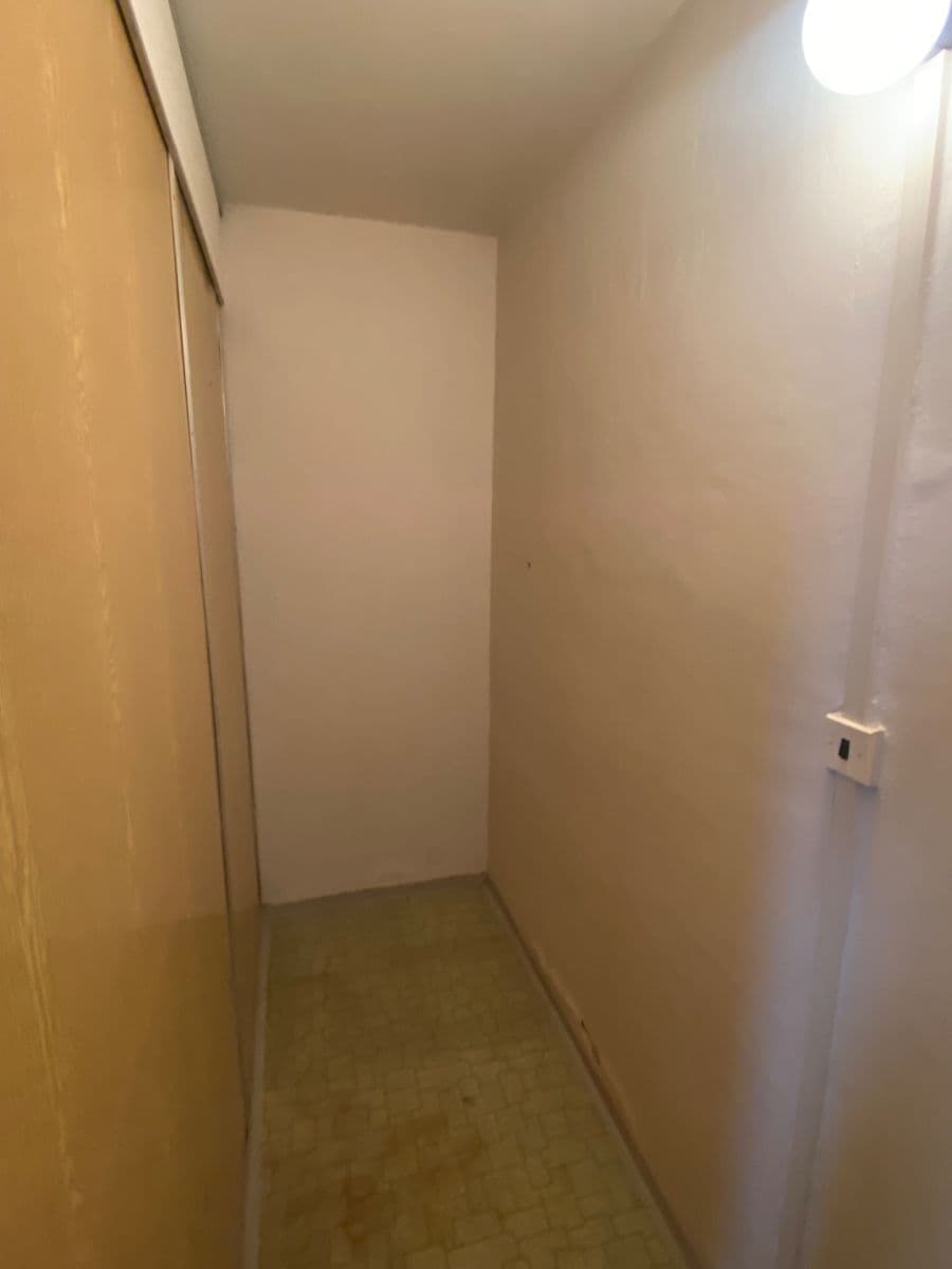 Predaj bytu 1-izbový 52 m², Jana Zajíce, Pardubice, Pardubický kraj Predaj bytu 1-izbový 52 m², Jana Zajíce, Pardubice, Pardubický kraj