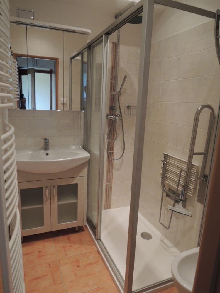 Prenájom bytu 3-izbový 81 m², Naskové, Praha, Praha Prenájom bytu 3-izbový 81 m², Naskové, Praha, Praha