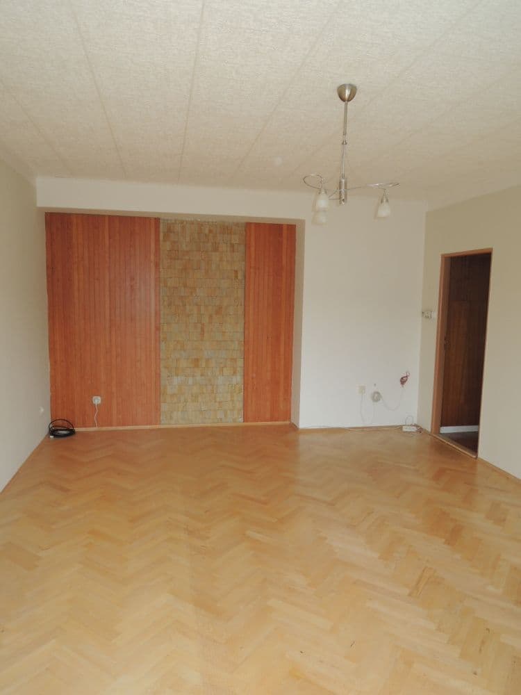 Prenájom bytu 3-izbový 81 m², Naskové, Praha, Praha Prenájom bytu 3-izbový 81 m², Naskové, Praha, Praha