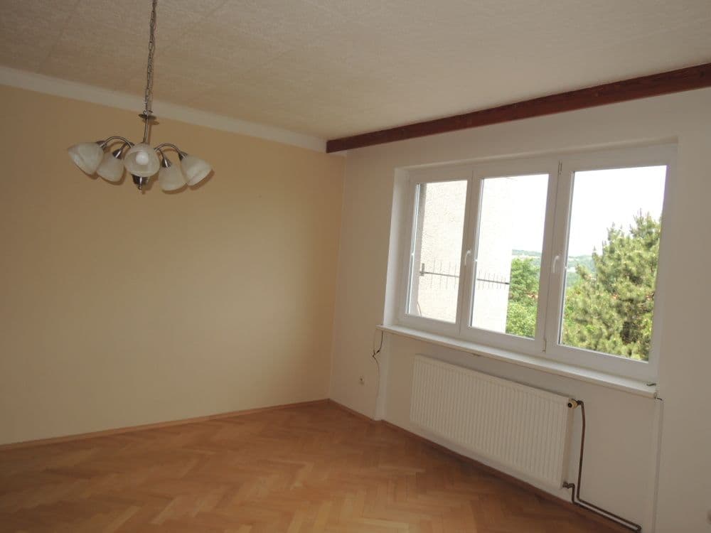 Prenájom bytu 3-izbový 81 m², Naskové, Praha, Praha Prenájom bytu 3-izbový 81 m², Naskové, Praha, Praha