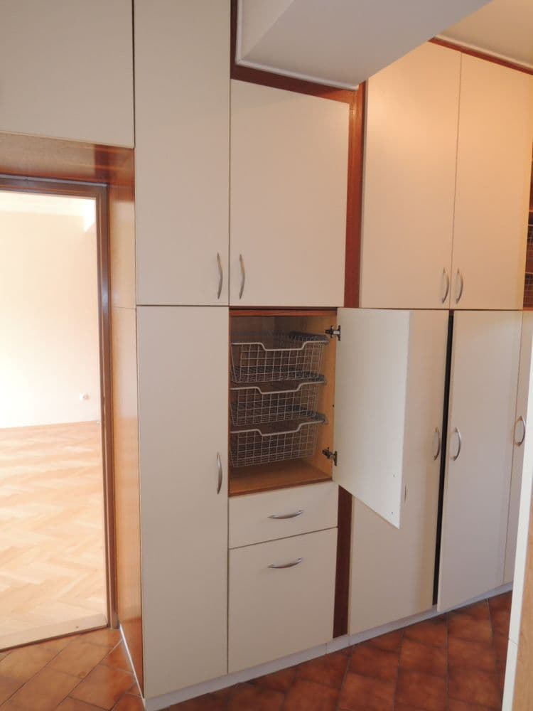 Prenájom bytu 3-izbový 81 m², Naskové, Praha, Praha Prenájom bytu 3-izbový 81 m², Naskové, Praha, Praha
