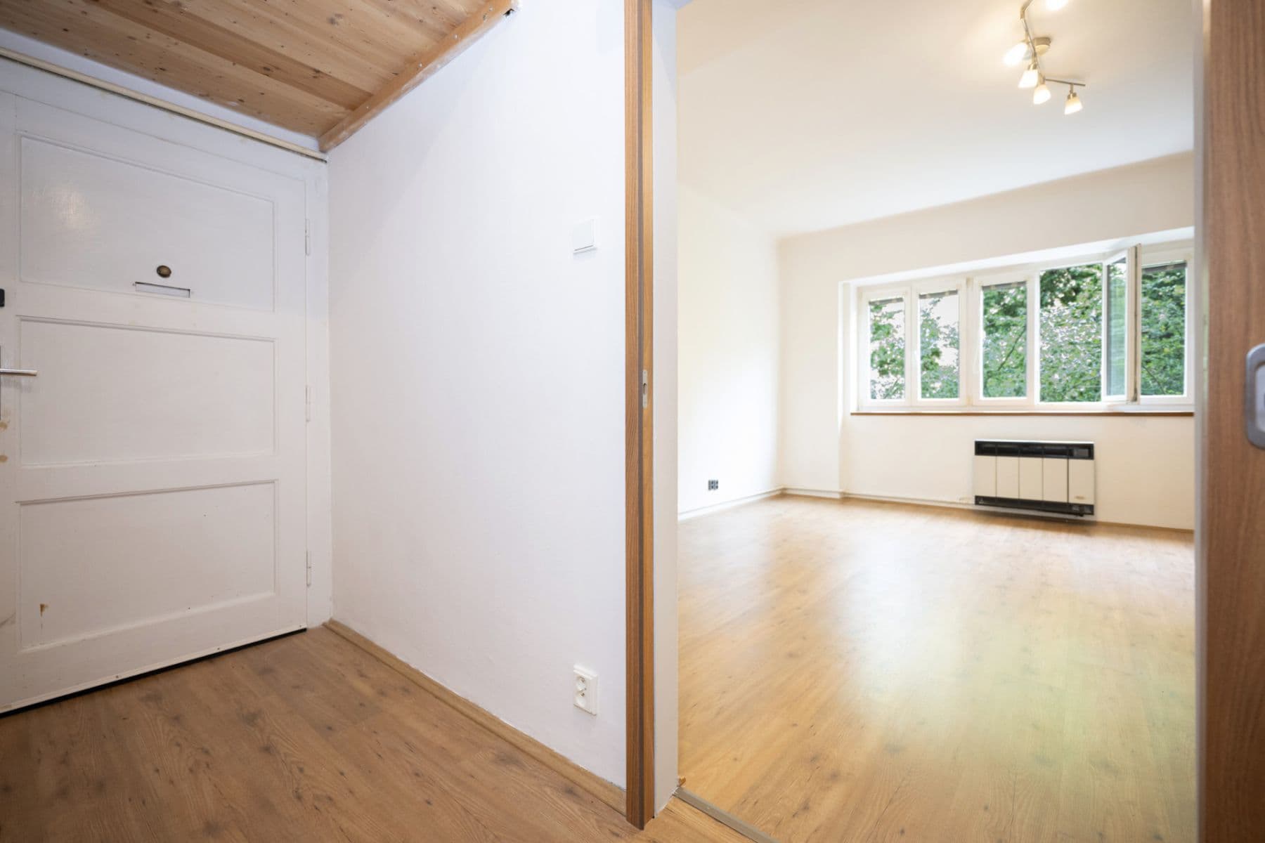 Predaj bytu 2-izbový 56 m², U Družstva Život, Praha, Praha Predaj bytu 2-izbový 56 m², U Družstva Život, Praha, Praha