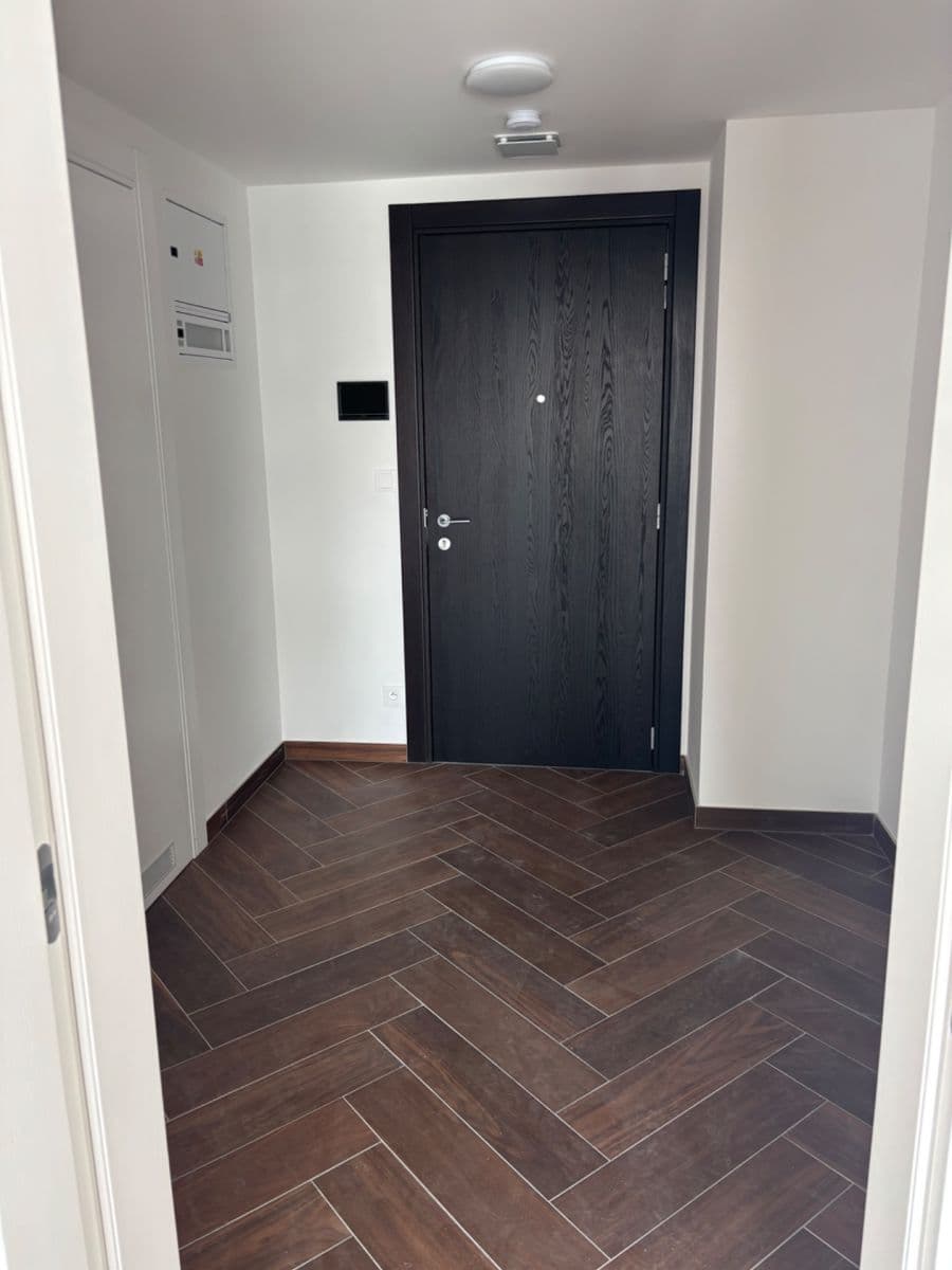 Prenájom bytu 2-izbový 46 m², Třída Jiřího Pelikána, Olomouc, Olomoucký kraj Prenájom bytu 2-izbový 46 m², Třída Jiřího Pelikána, Olomouc, Olomoucký kraj