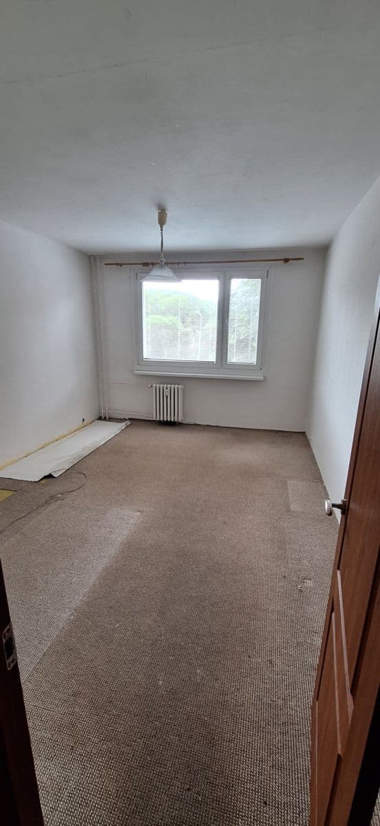 Predaj bytu 2-izbový 61 m², Hluboká, Ústí nad Labem, Ústecký kraj Predaj bytu 2-izbový 61 m², Hluboká, Ústí nad Labem, Ústecký kraj