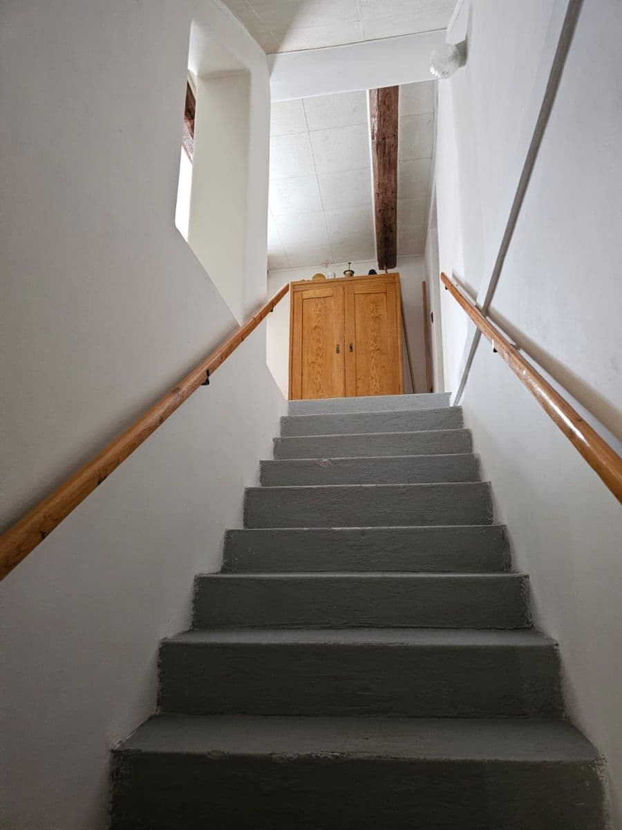 Predaj domu 1.067 m², pozemok 1.970 m², Vraclav, Pardubický kraj Predaj domu 1.067 m², pozemok 1.970 m², Vraclav, Pardubický kraj