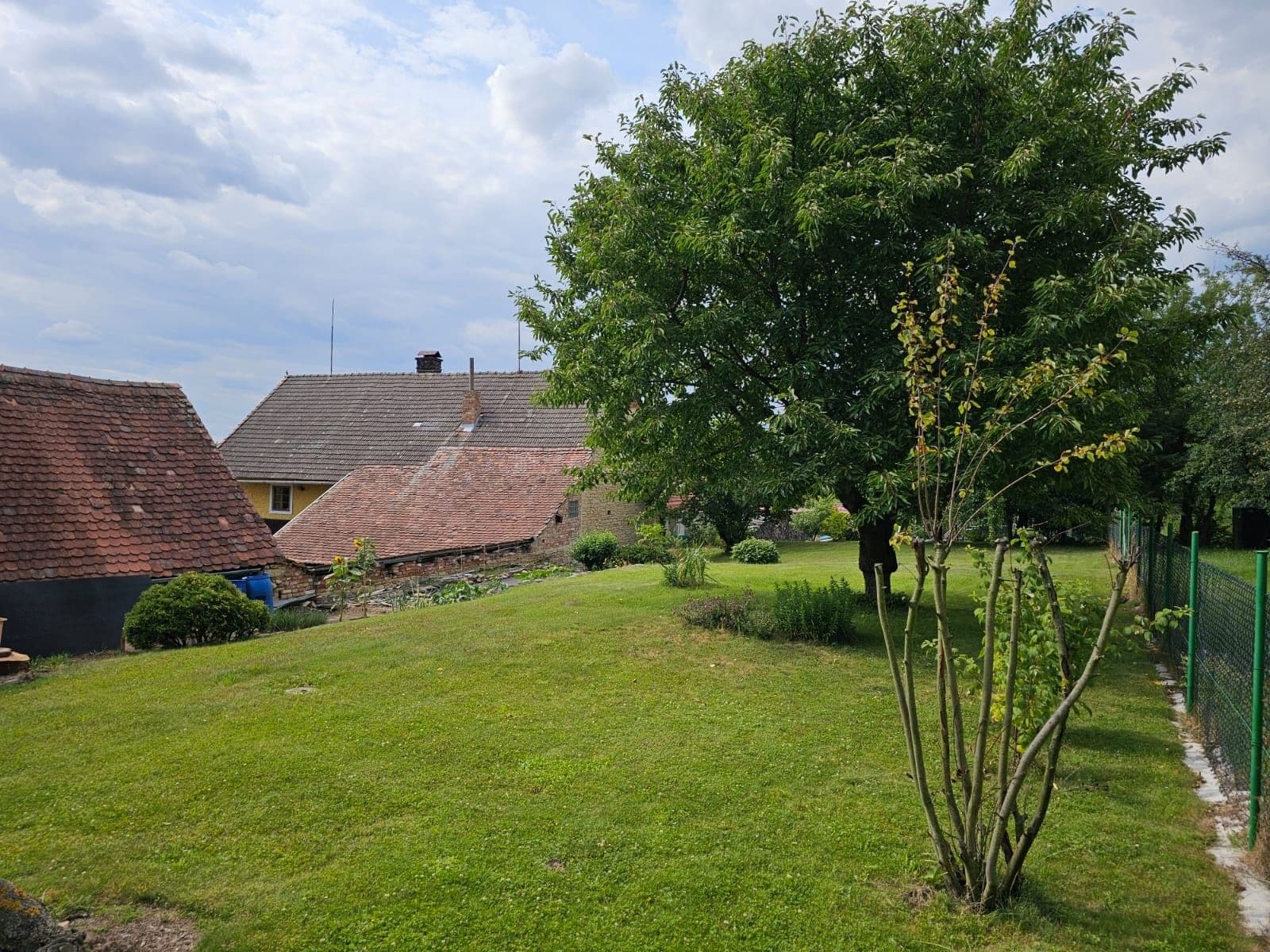 Predaj domu 1.067 m², pozemok 1.970 m², Vraclav, Pardubický kraj Predaj domu 1.067 m², pozemok 1.970 m², Vraclav, Pardubický kraj