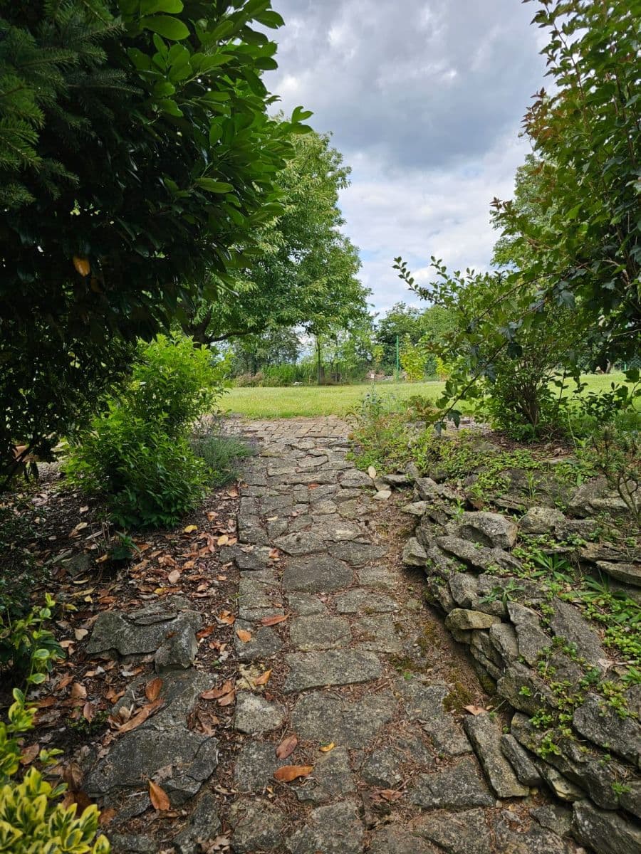 Predaj domu 1.067 m², pozemok 1.970 m², Vraclav, Pardubický kraj Predaj domu 1.067 m², pozemok 1.970 m², Vraclav, Pardubický kraj