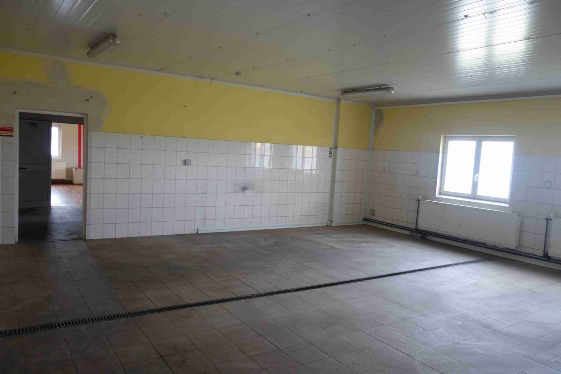 Prenájom nebytového priestoru 315 m², Tyršova, Vejprnice, Plzeňský kraj Prenájom nebytového priestoru 315 m², Tyršova, Vejprnice, Plzeňský kraj