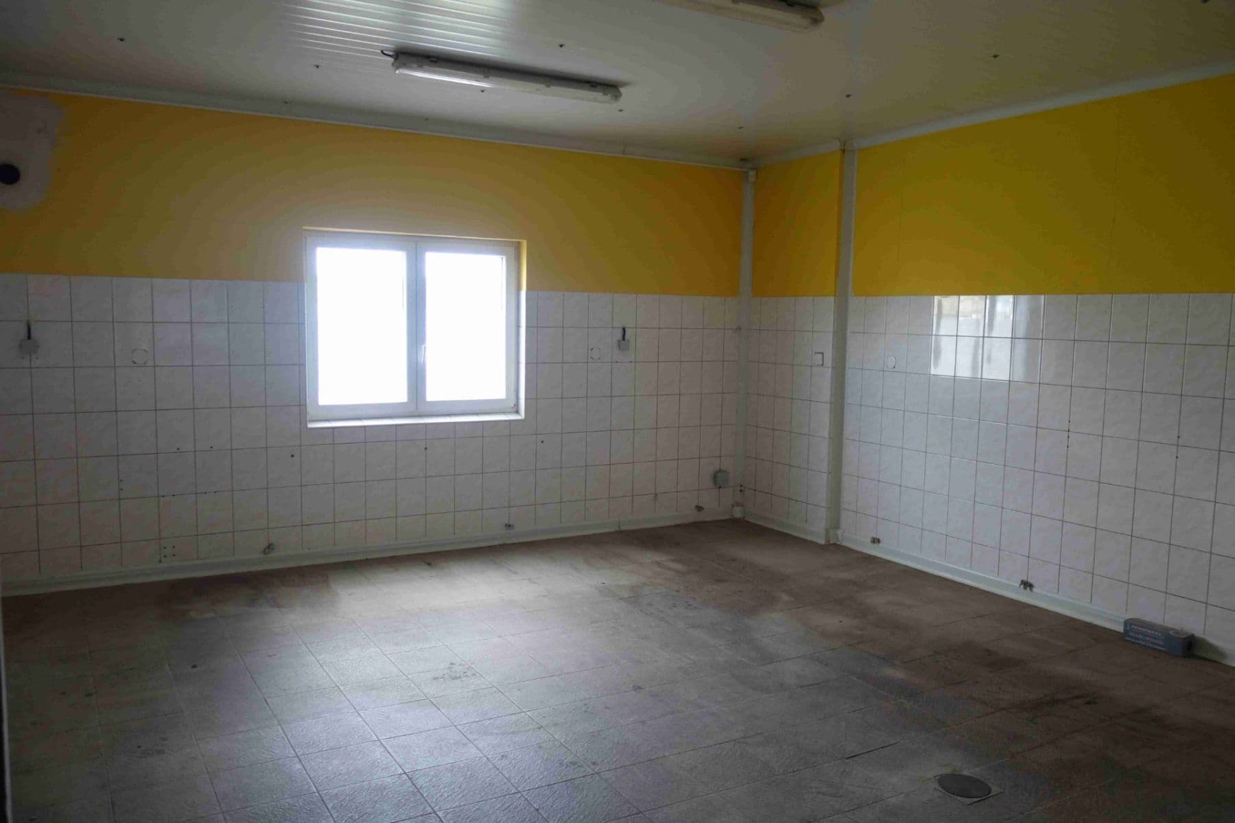 Prenájom nebytového priestoru 315 m², Tyršova, Vejprnice, Plzeňský kraj Prenájom nebytového priestoru 315 m², Tyršova, Vejprnice, Plzeňský kraj